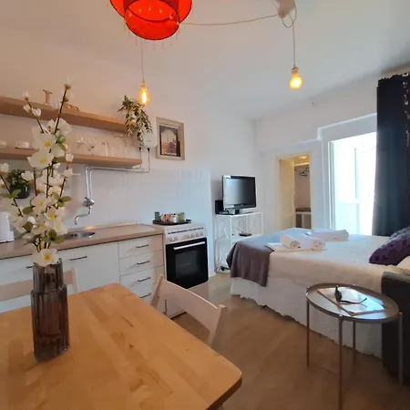 Perfect Location Center Apartment *